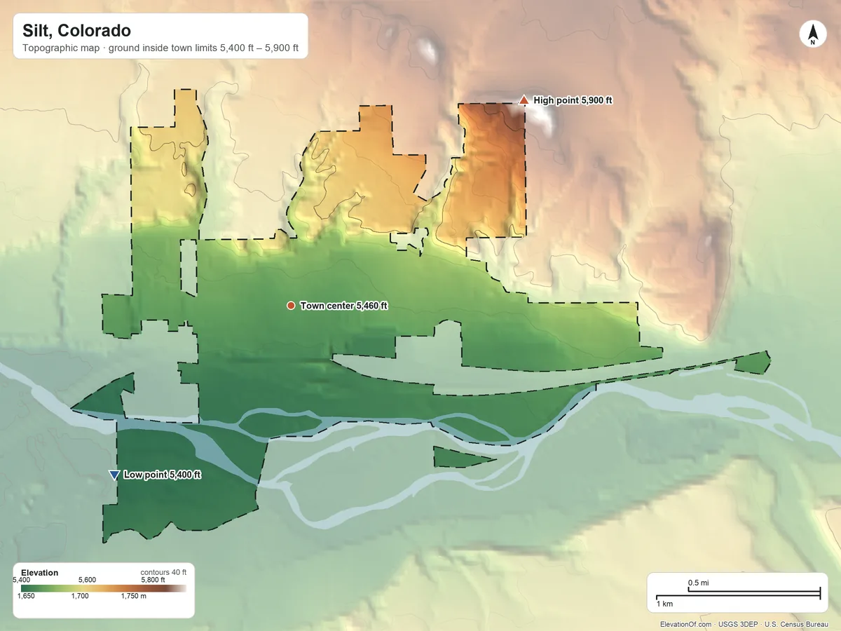 Topographic elevation map of Silt, Colorado, shaded from 5,400 ft on the southwest side to 5,900 ft on the northeast edge, below higher ground just outside