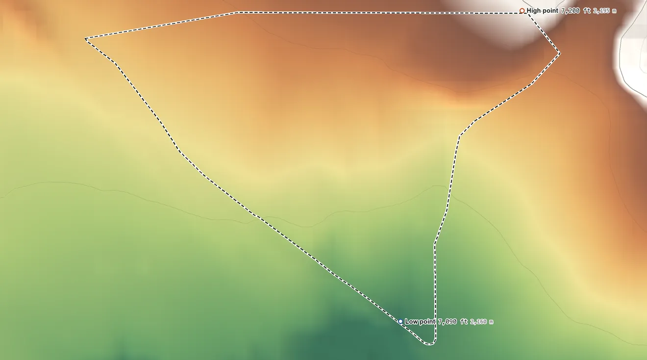 Topographic elevation map of Smeltertown, Colorado, shaded from 7,090 ft on the southeast side to 7,200 ft on the northeast edge, below higher ground just outside