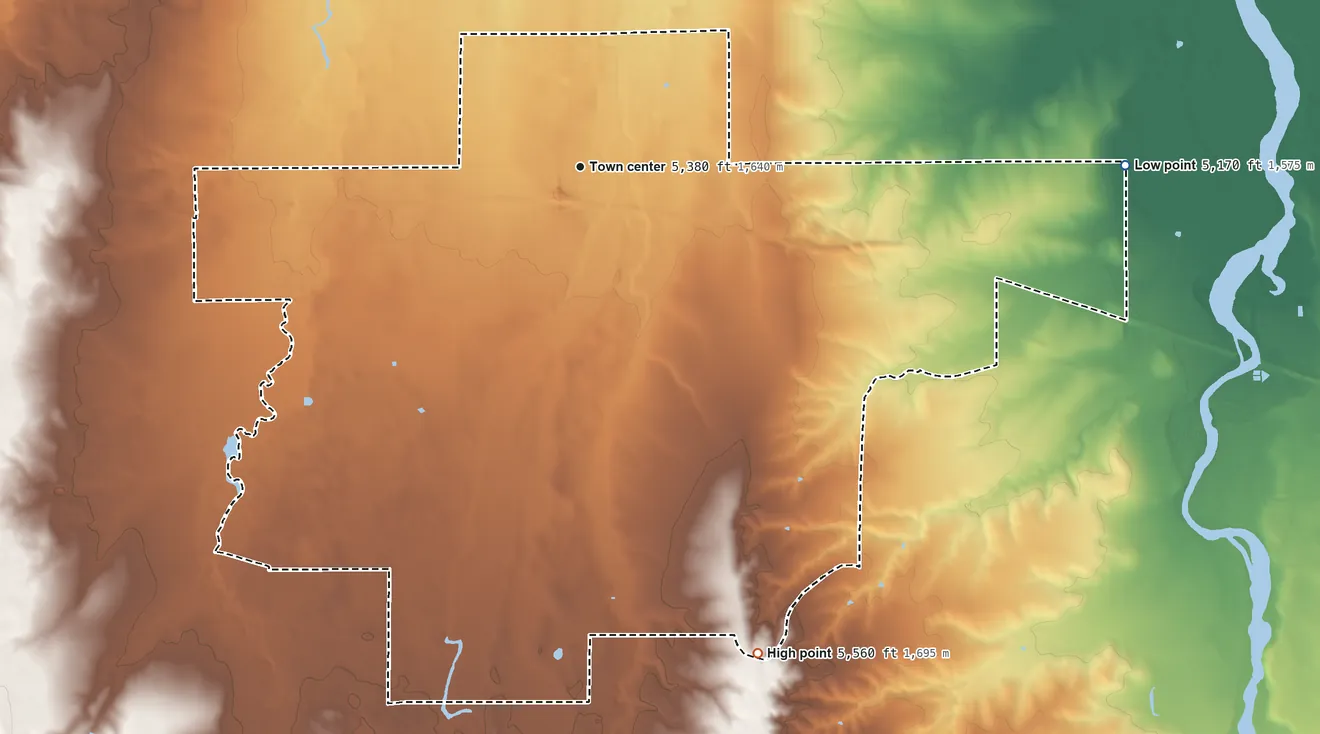 Topographic elevation map of Strasburg, Colorado, shaded from 5,170 ft on the east side to 5,560 ft on the south side