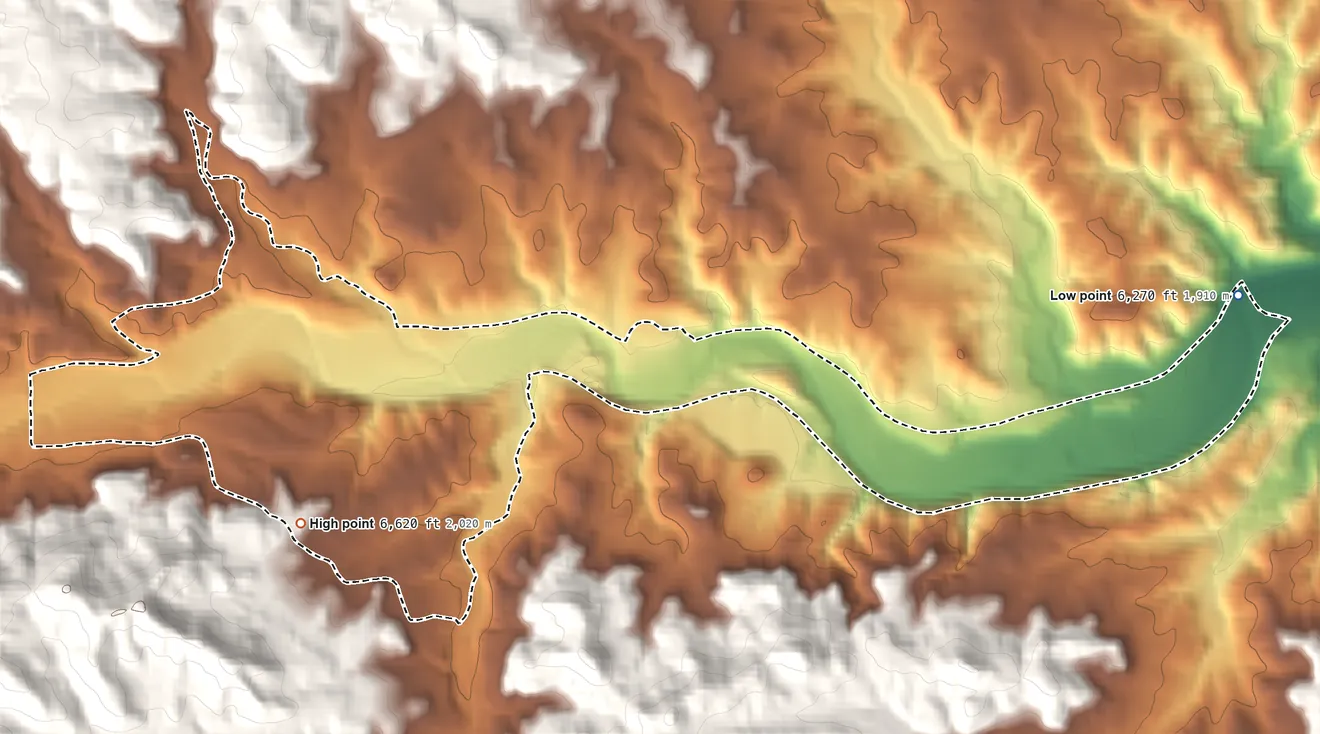 Topographic elevation map of Valdez, Colorado, shaded from 6,270 ft on the east side to 6,620 ft on the southwest edge, below higher ground just outside