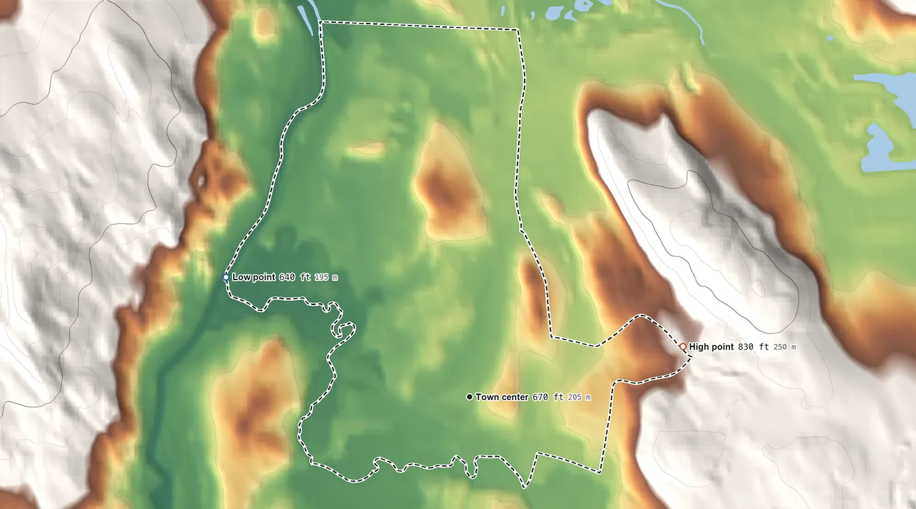 Topographic elevation map of Canaan, Connecticut, shaded from 640 ft on the northwest side to 830 ft on the east edge, below higher ground just outside