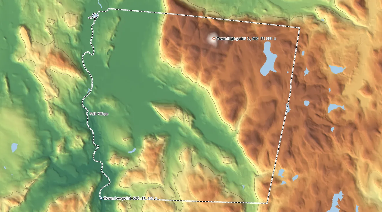 Topographic elevation map of Town of Canaan, Connecticut, shaded from 520 ft on the southwest side to 1,960 ft on Bradford Mountain