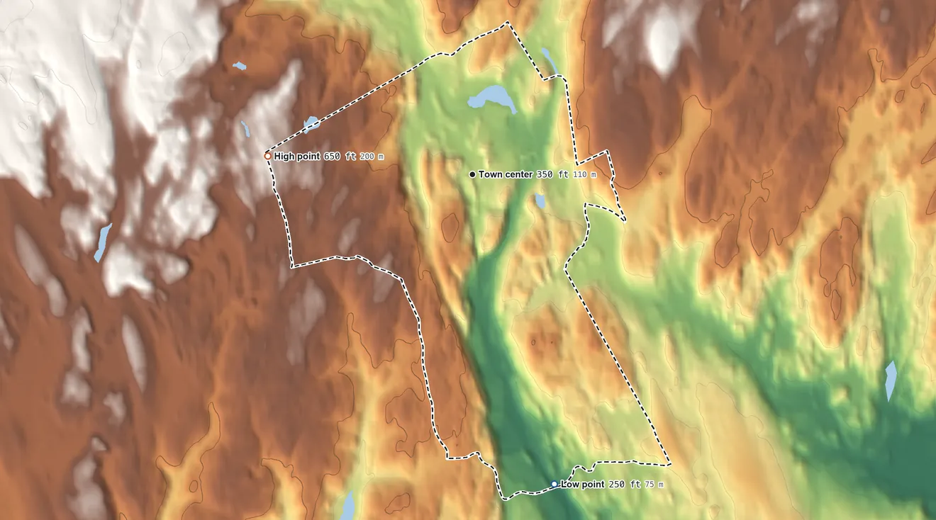 Topographic elevation map of Georgetown, Connecticut, shaded from 250 ft on the south side to 650 ft on the west side