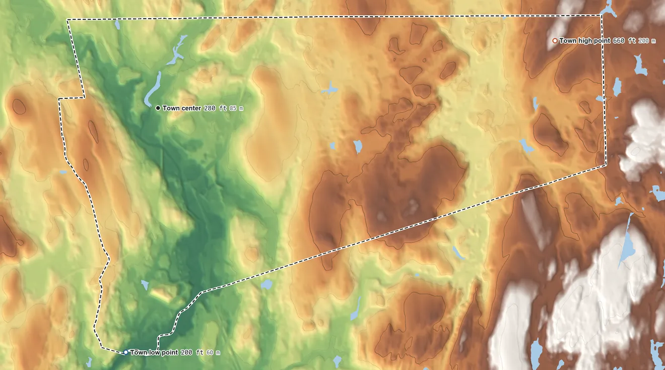 Topographic elevation map of Putnam, Connecticut, shaded from 200 ft on the south side to 660 ft on Elmwood Hill