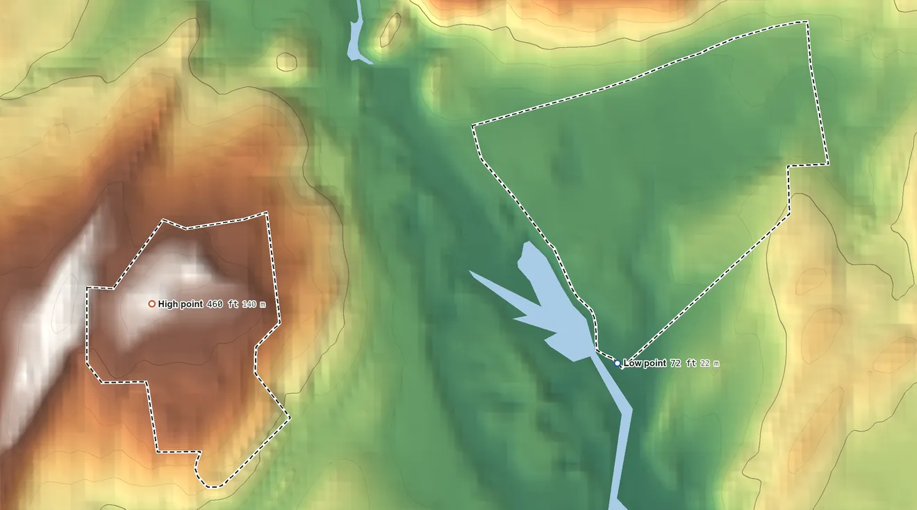 Topographic elevation map of Quinnipiac University, Connecticut, shaded from 72 ft on the south side to 460 ft on the west edge, below higher ground just outside