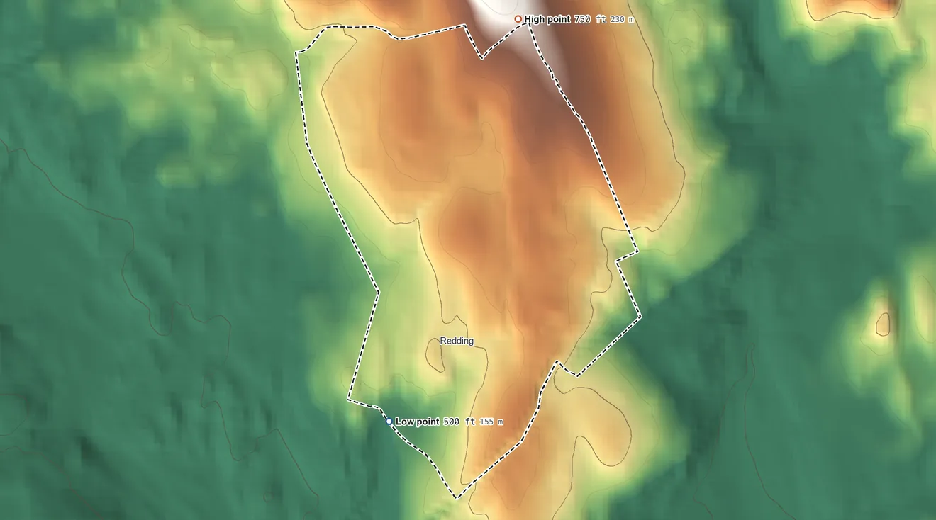 Topographic elevation map of Redding Center, Connecticut, shaded from 500 ft on the southwest side to 750 ft on the north side