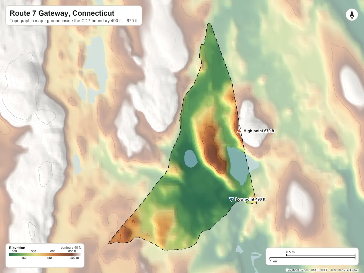 Topographic elevation map of Route 7 Gateway, Connecticut, shaded from 490 ft on the south side to 670 ft on the east side
