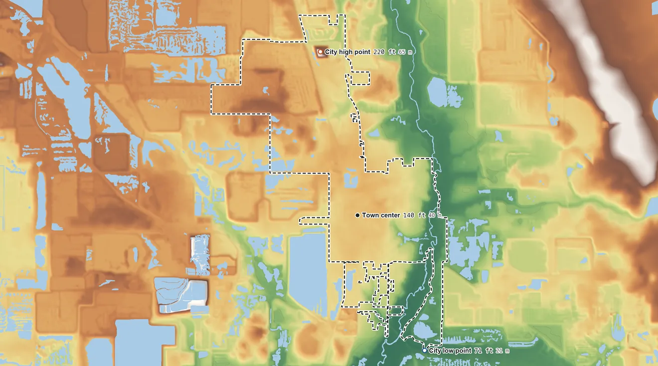 Topographic elevation map of Fort Meade, Florida, shaded from 71 ft on the southeast side to 220 ft on the north side