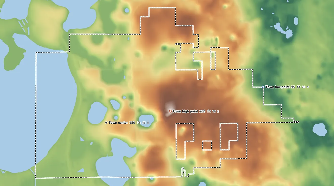 Topographic elevation map of Lake Hamilton, Florida, shaded from 95 ft on the east side to 230 ft on the east side