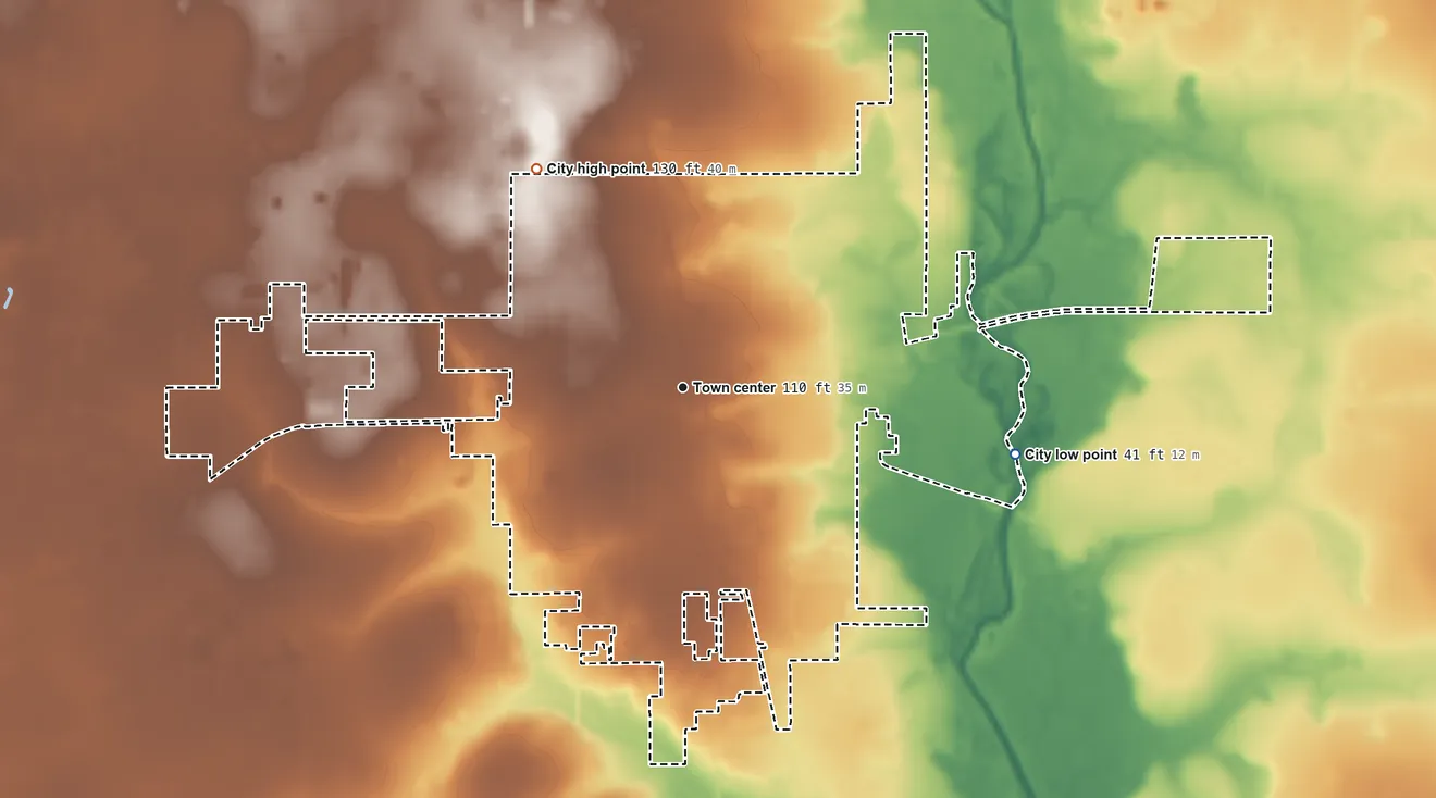 Topographic elevation map of Wauchula, Florida, shaded from 41 ft on the east side to 130 ft on the northwest side