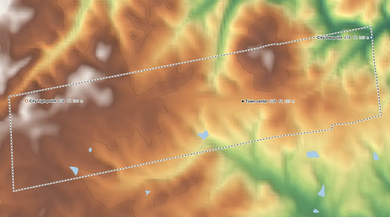 Topographic elevation map of Carlton, Georgia, shaded from 470 ft on the northeast side to 650 ft on the west side