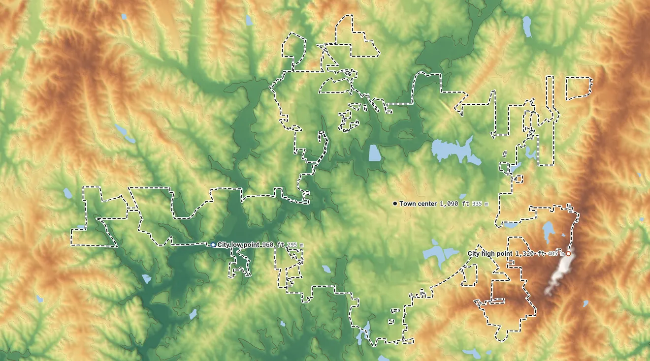 Topographic elevation map of Carrollton, Georgia, shaded from 960 ft on the west side to 1,320 ft on the east side
