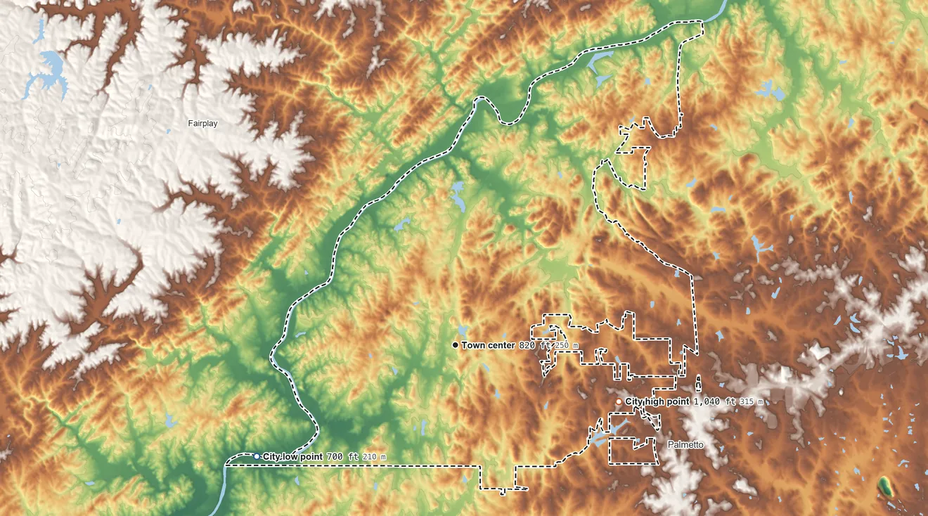 Topographic elevation map of Chattahoochee Hills, Georgia, shaded from 700 ft on the southwest side to 1,040 ft on the east side