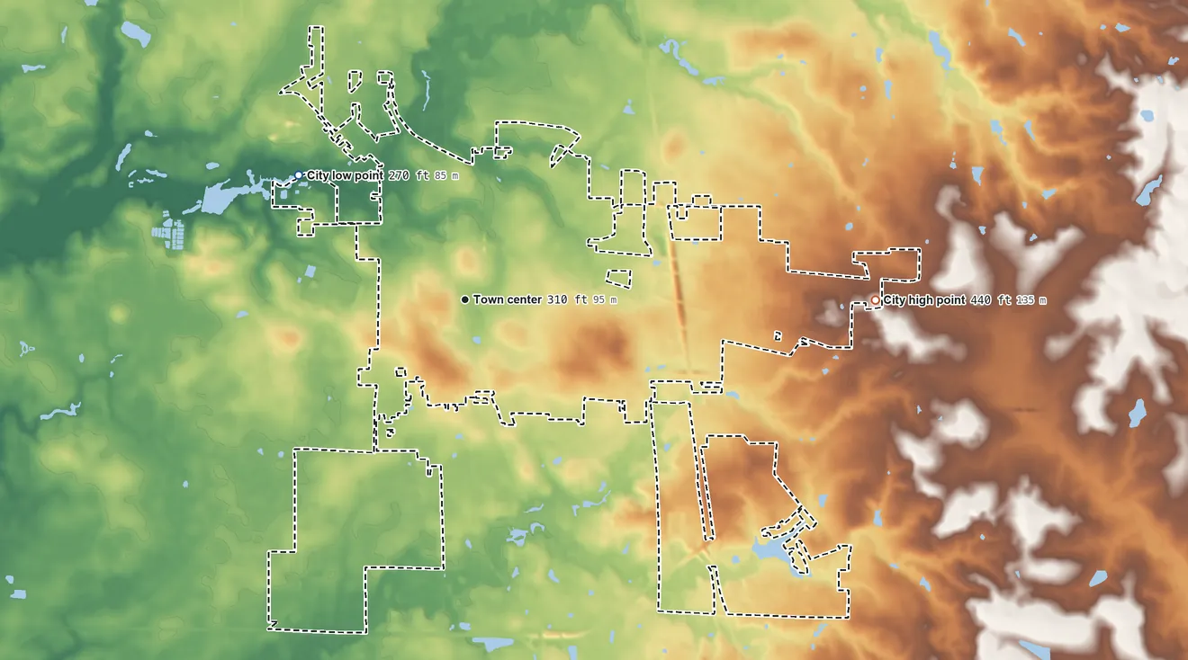 Topographic elevation map of Cordele, Georgia, shaded from 270 ft on the northwest side to 440 ft on the east side