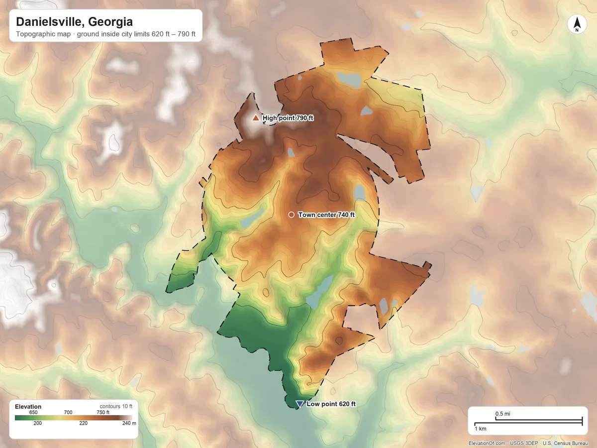 Topographic elevation map of Danielsville, Georgia, shaded from 620 ft on the south side to 790 ft on the north side