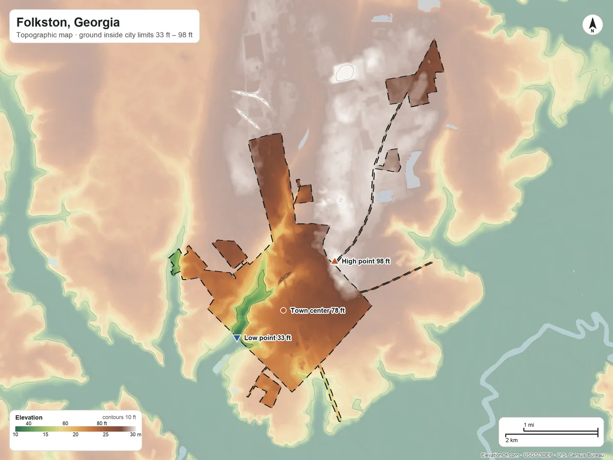 Topographic elevation map of Folkston, Georgia, shaded from 33 ft on the southwest side to 98 ft on the northeast side