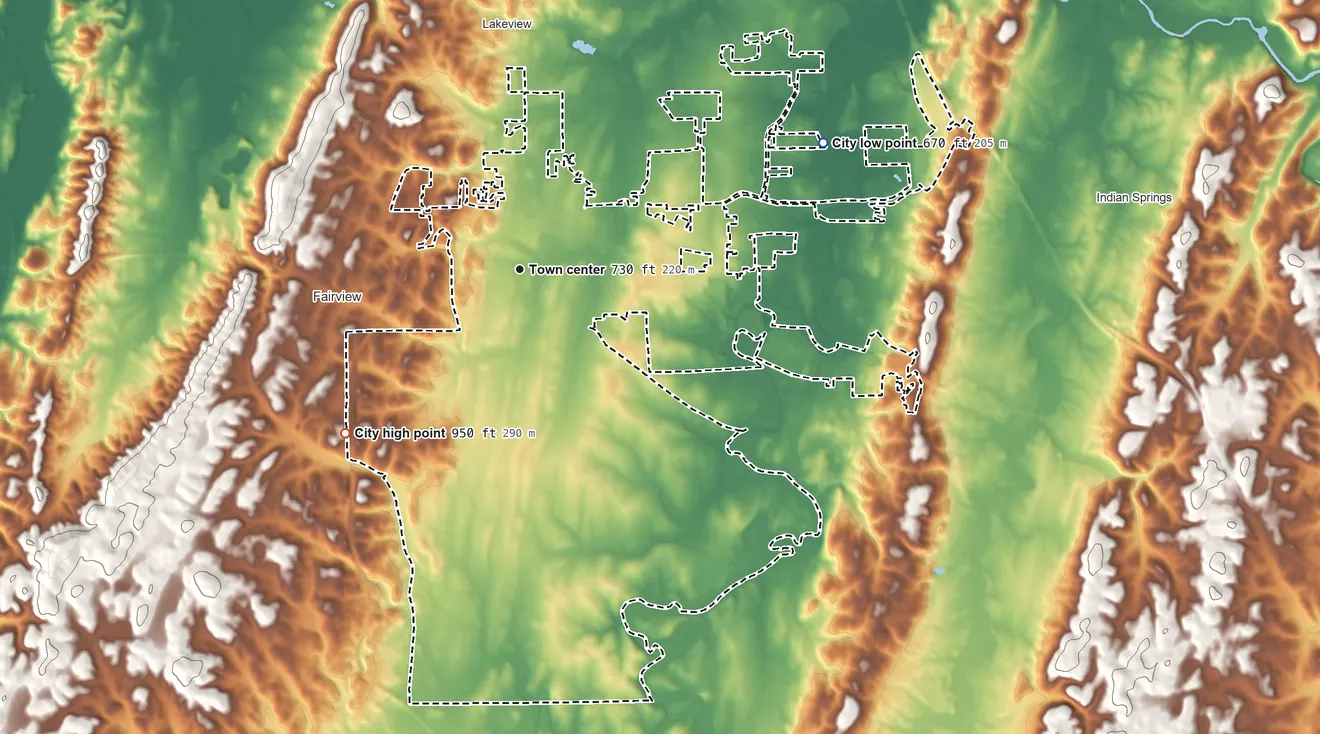 Topographic elevation map of Fort Oglethorpe, Georgia, shaded from 670 ft on the northeast side to 950 ft on the southwest side