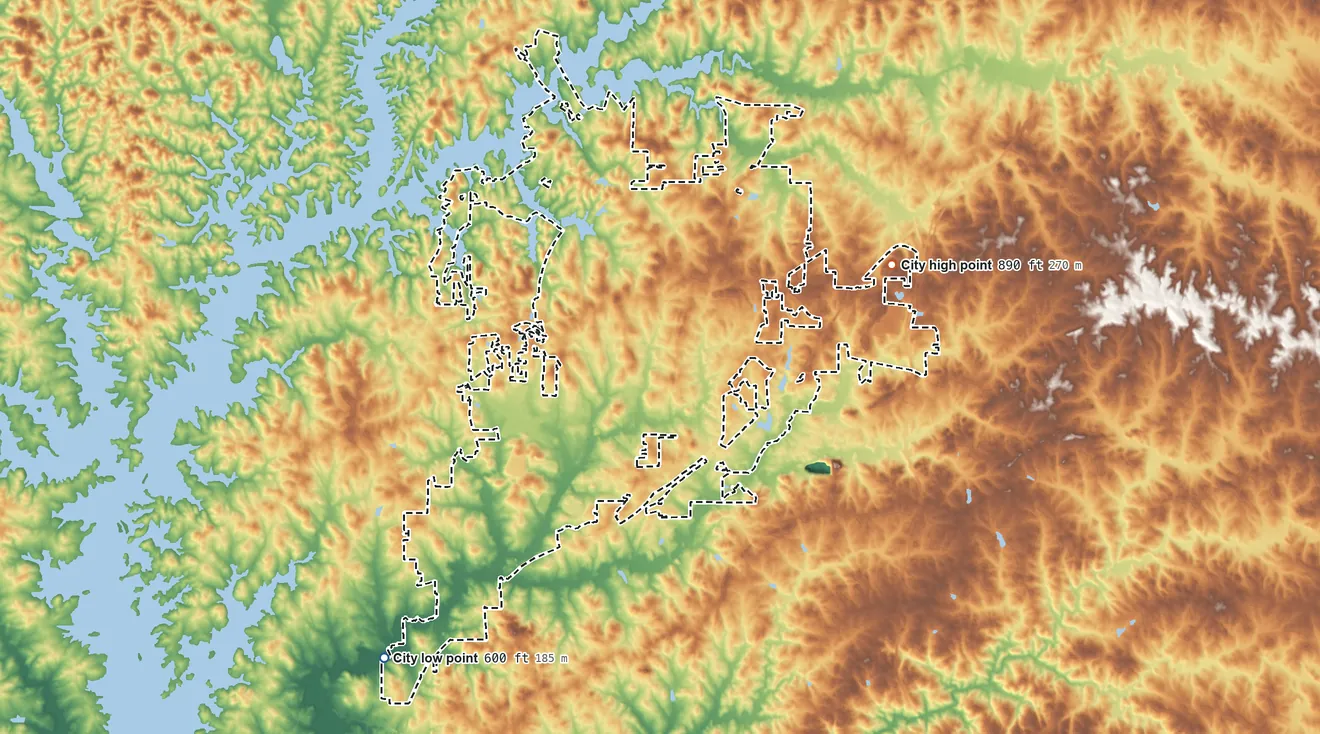 Topographic elevation map of LaGrange, Georgia, shaded from 600 ft on the southwest side to 890 ft on the east side