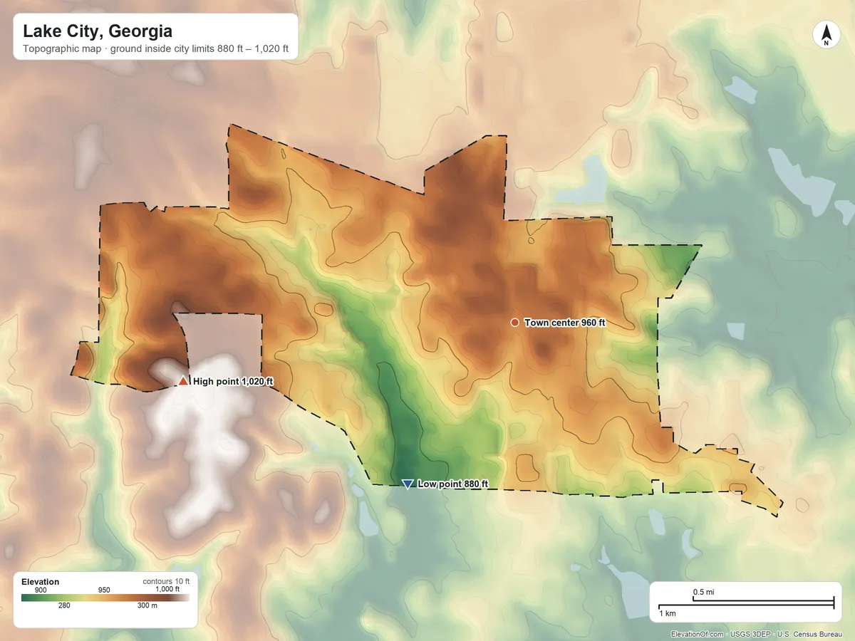 Topographic elevation map of Lake City, Georgia, shaded from 880 ft on the southwest side to 1,020 ft on the west side