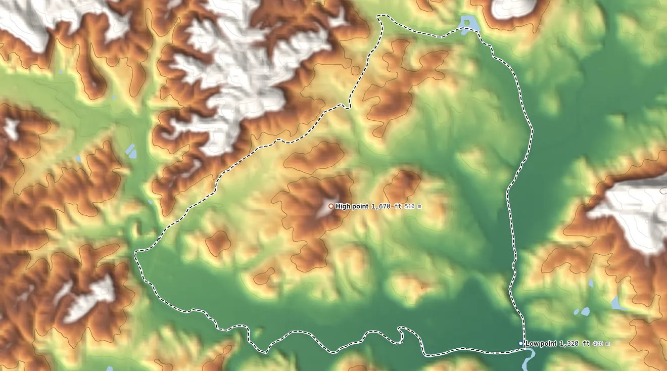 Topographic elevation map of Sautee-Nacoochee, Georgia, shaded from 1,320 ft on the southeast side to 1,670 ft on the west side