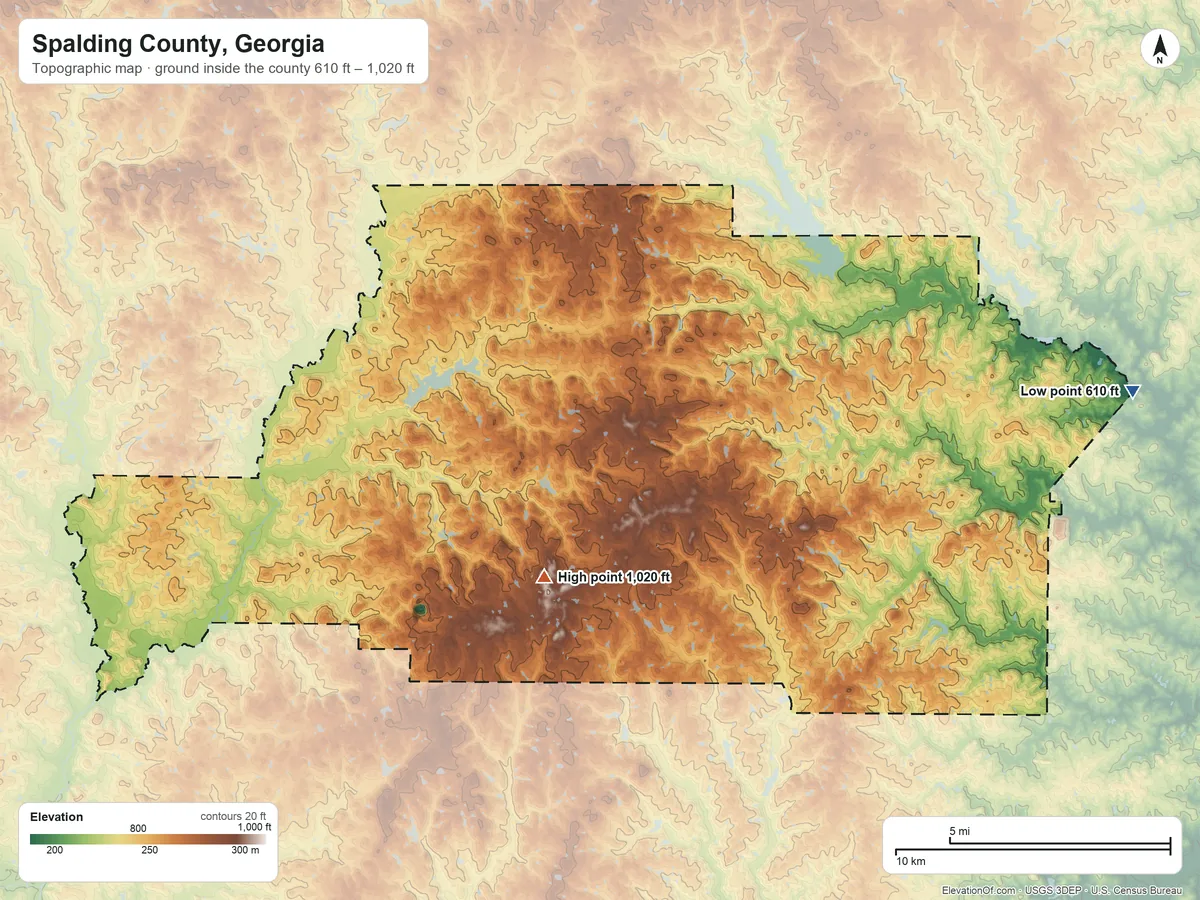 Topographic elevation map of Spalding County, Georgia, shaded from 610 ft on the east side to 1,020 ft on the southwest side