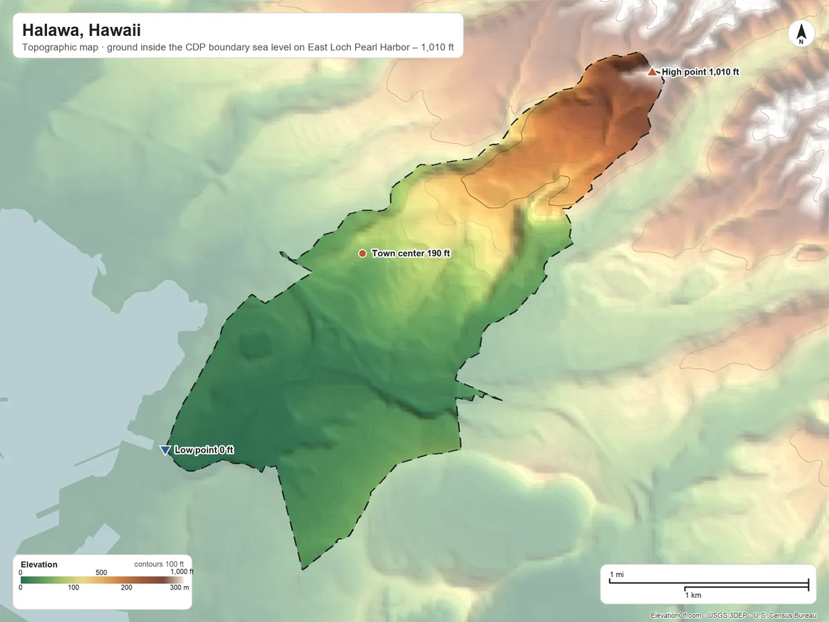 Topographic elevation map of Halawa, Hawaii, shaded from sea level level on East Loch Pearl Harbor to 1,010 ft at the foot of the Koʻolau Range