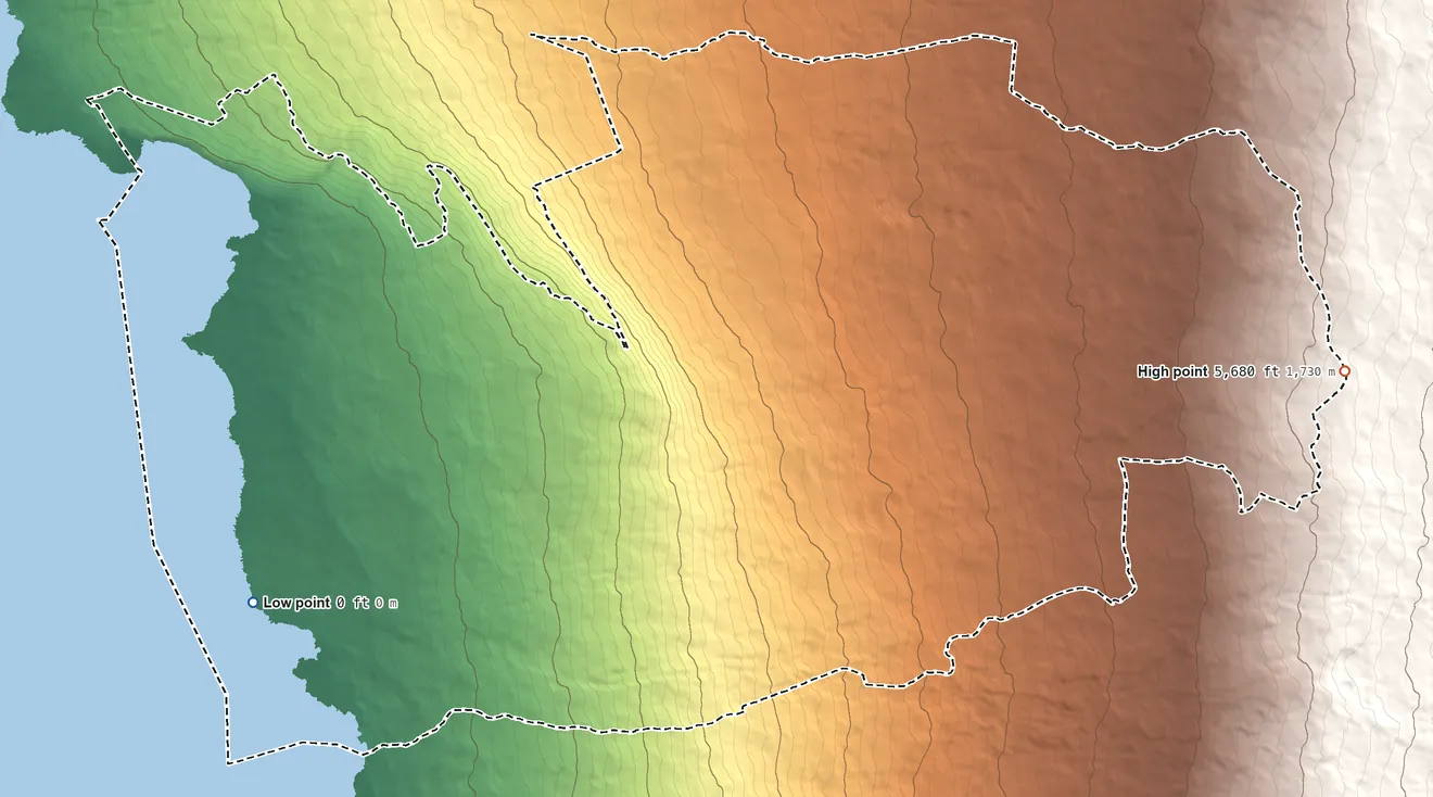 Topographic elevation map of Honaunau-Napoopoo, Hawaii, shaded from sea level level on the Pacific Ocean to 5,680 ft on the east edge, below higher ground just outside