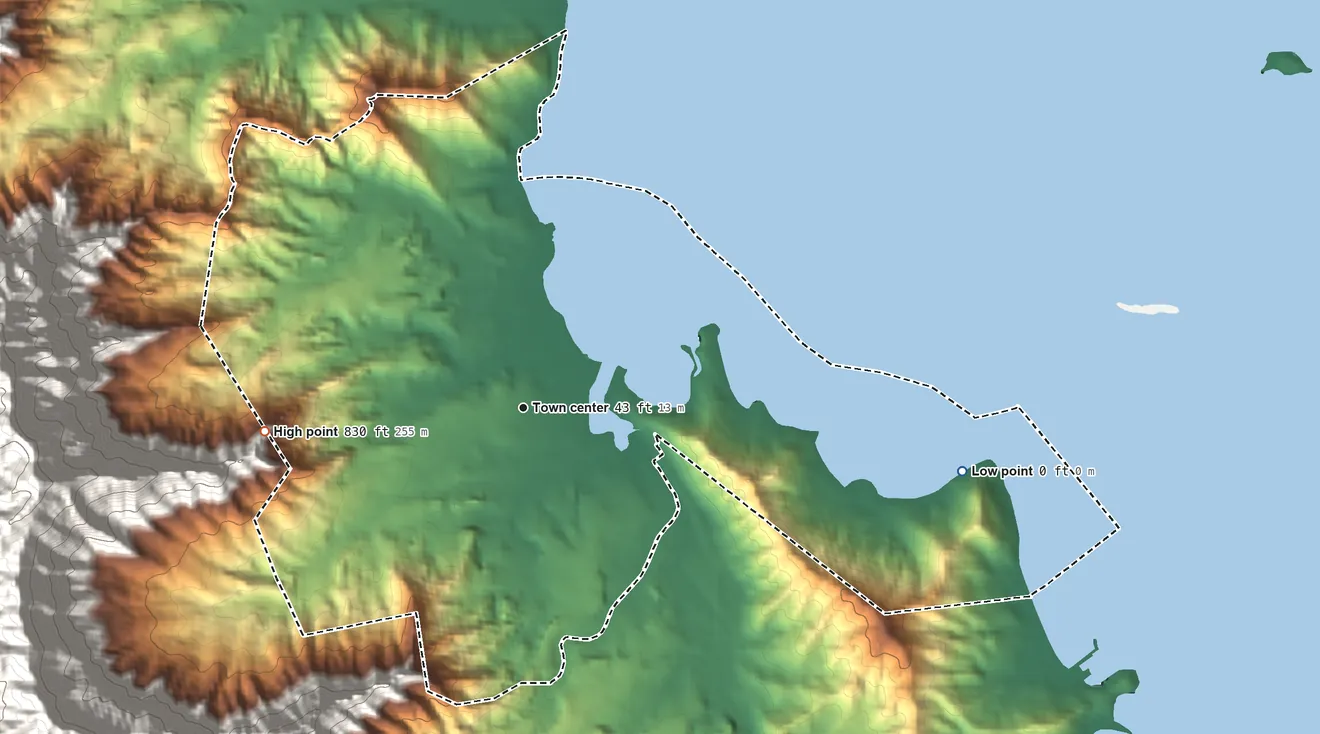 Topographic elevation map of Kahaluu, Hawaii, shaded from sea level level on Kaneohe Bay to 830 ft on the west edge, below higher ground just outside