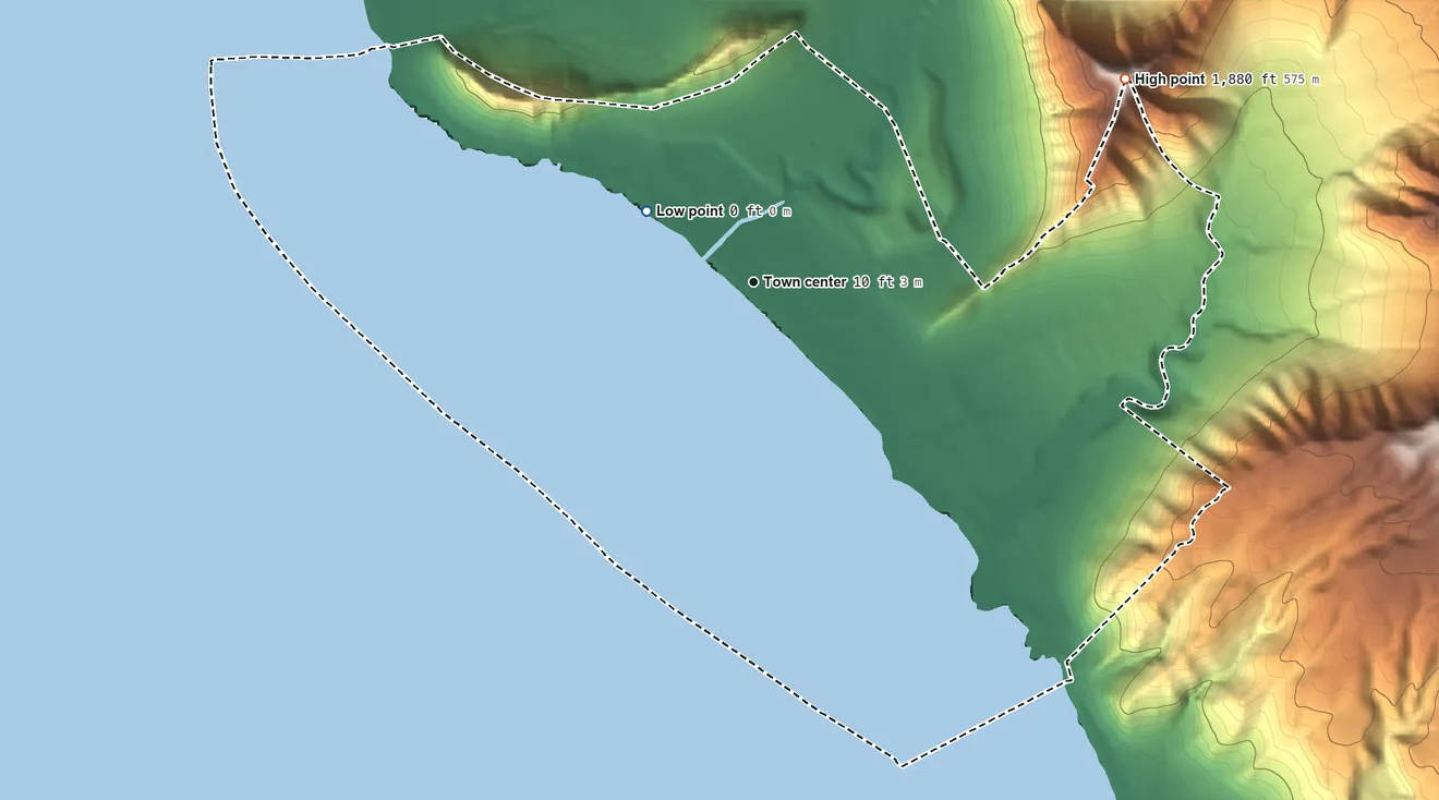 Topographic elevation map of Nanakuli, Hawaii, shaded from sea level level on the Pacific Ocean to 1,880 ft on Puʻuheleakalā