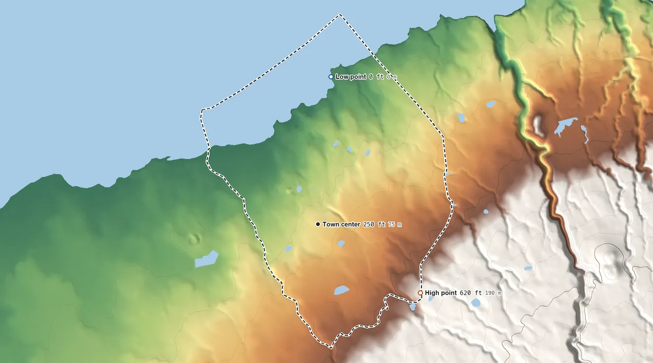 Topographic elevation map of Paia, Hawaii, shaded from sea level level on the Pacific Ocean to 620 ft on the southeast edge, below higher ground just outside