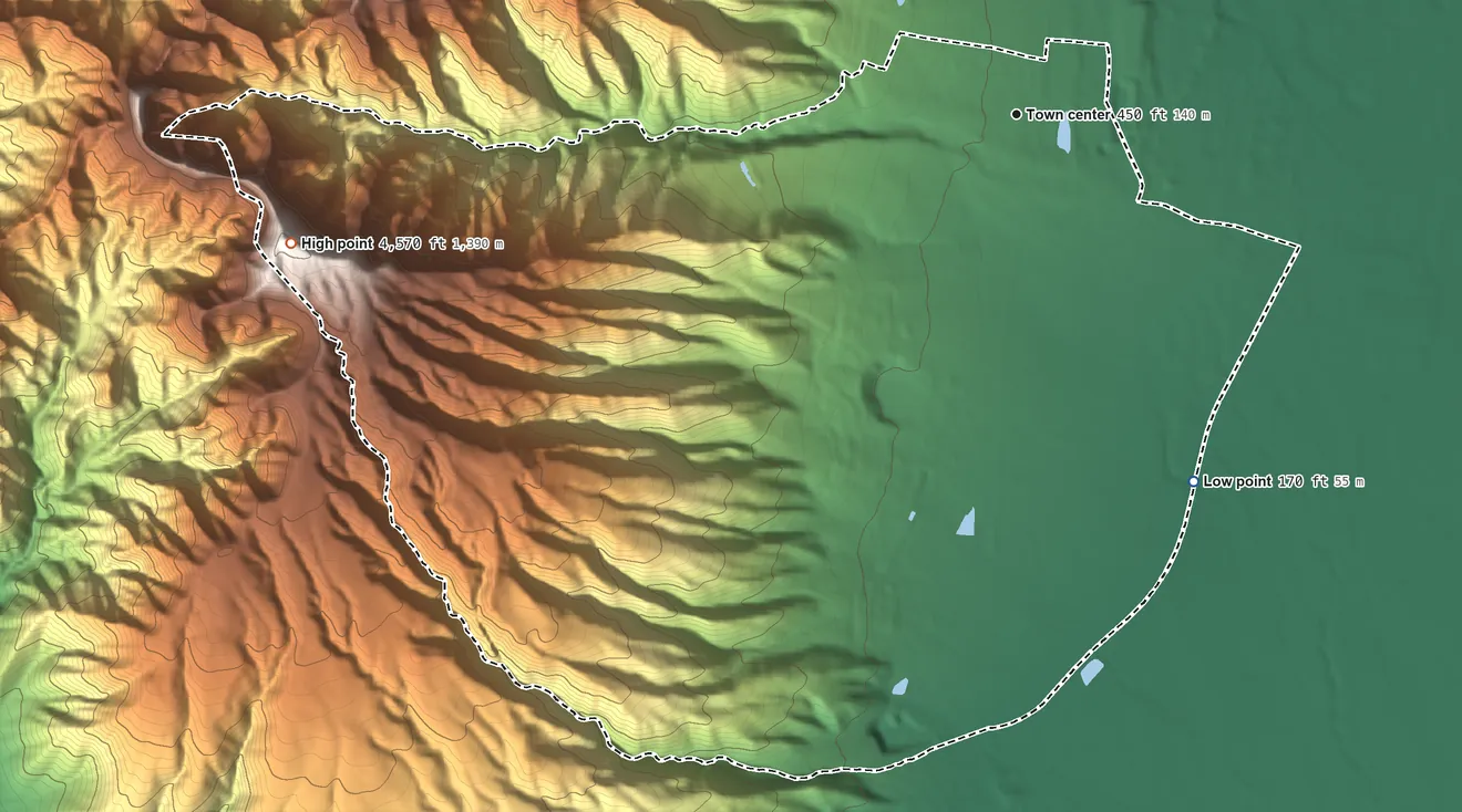 Topographic elevation map of Waikapu, Hawaii, shaded from 170 ft on the southeast side to 4,570 ft on Hanaʻula