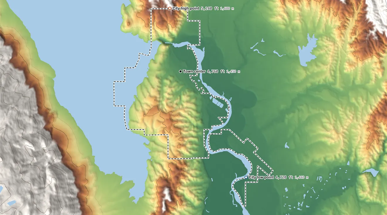 Topographic elevation map of Cascade, Idaho, shaded from 4,720 ft on the southeast side to 5,240 ft on the north side