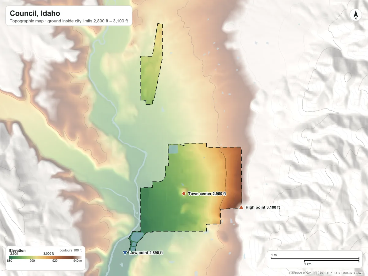 Topographic elevation map of Council, Idaho, shaded from 2,890 ft on the southwest side to 3,100 ft on the east edge, below higher ground just outside