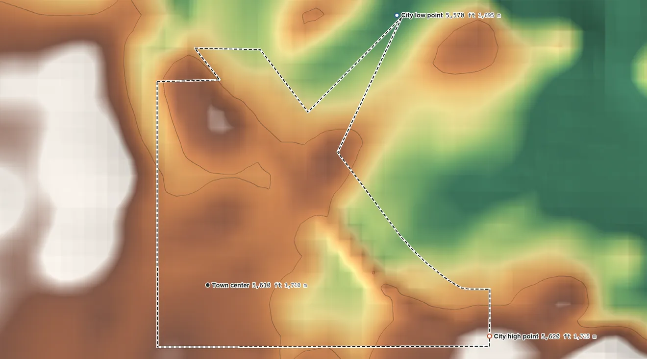 Topographic elevation map of Drummond, Idaho, shaded from 5,570 ft on the northeast side to 5,620 ft on the east side