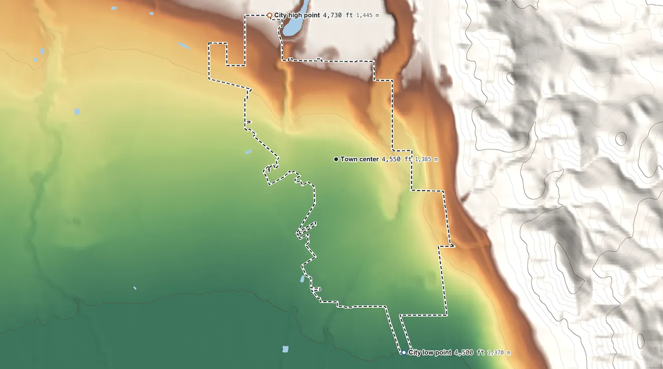 Topographic elevation map of Malad City, Idaho, shaded from 4,500 ft on the south side to 4,730 ft at the foot of the Samaria Mountains