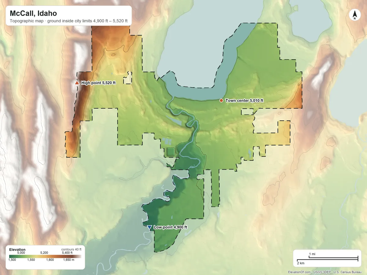 Topographic elevation map of McCall, Idaho, shaded from 4,900 ft on the southwest side to 5,520 ft on the west side