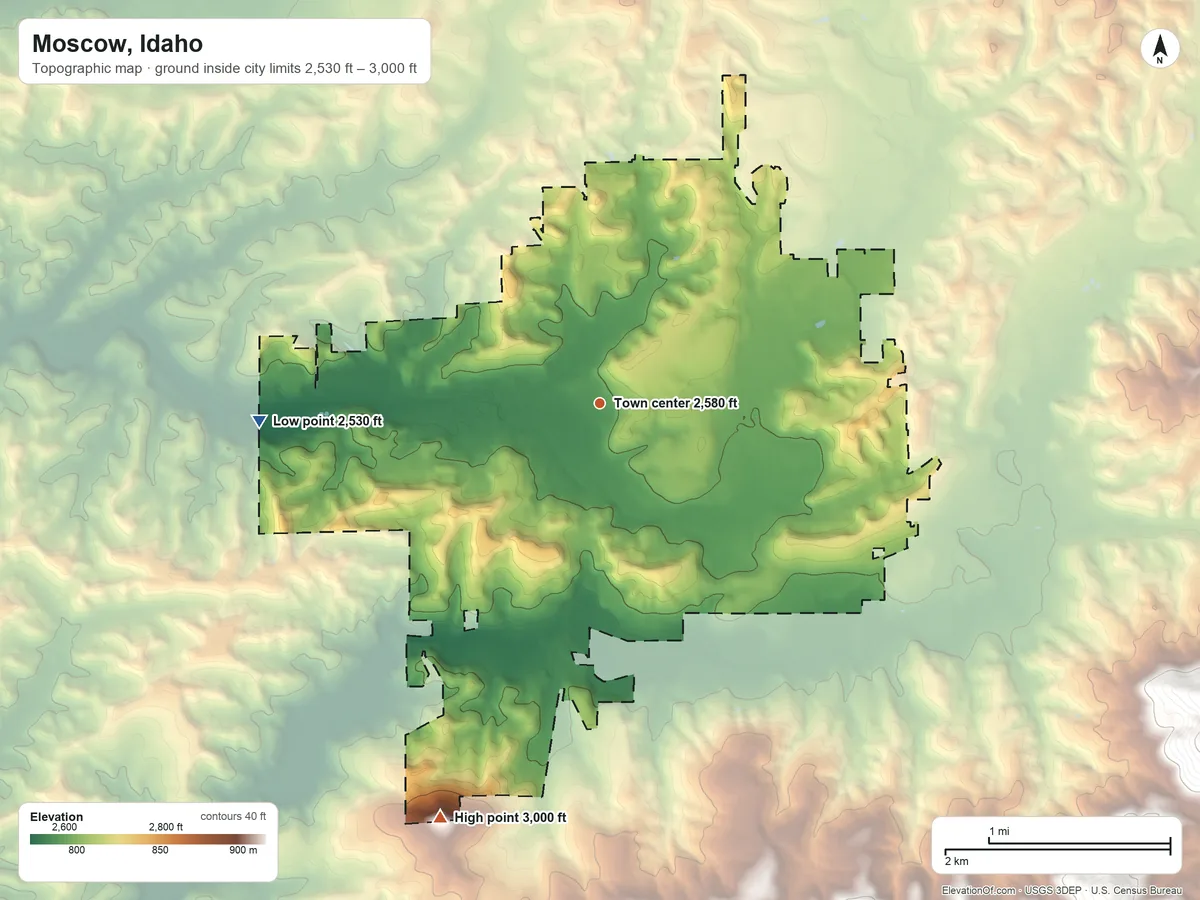 Topographic elevation map of Moscow, Idaho, shaded from 2,530 ft on the west side to 3,000 ft on the south side