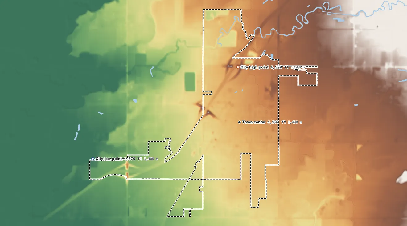 Topographic elevation map of Sugar City, Idaho, shaded from 4,870 ft on the west side to 4,920 ft on the north side