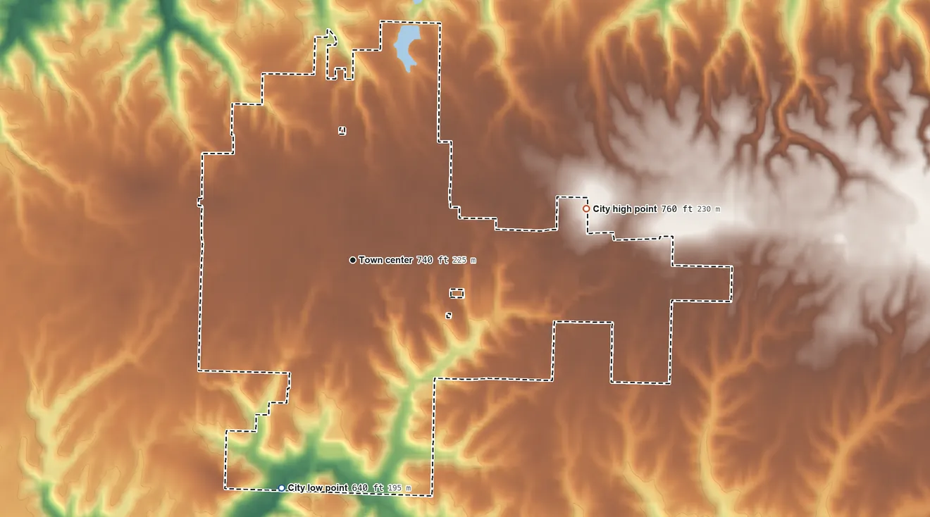 Topographic elevation map of Aledo, Illinois, shaded from 640 ft on the south side to 760 ft on the east side