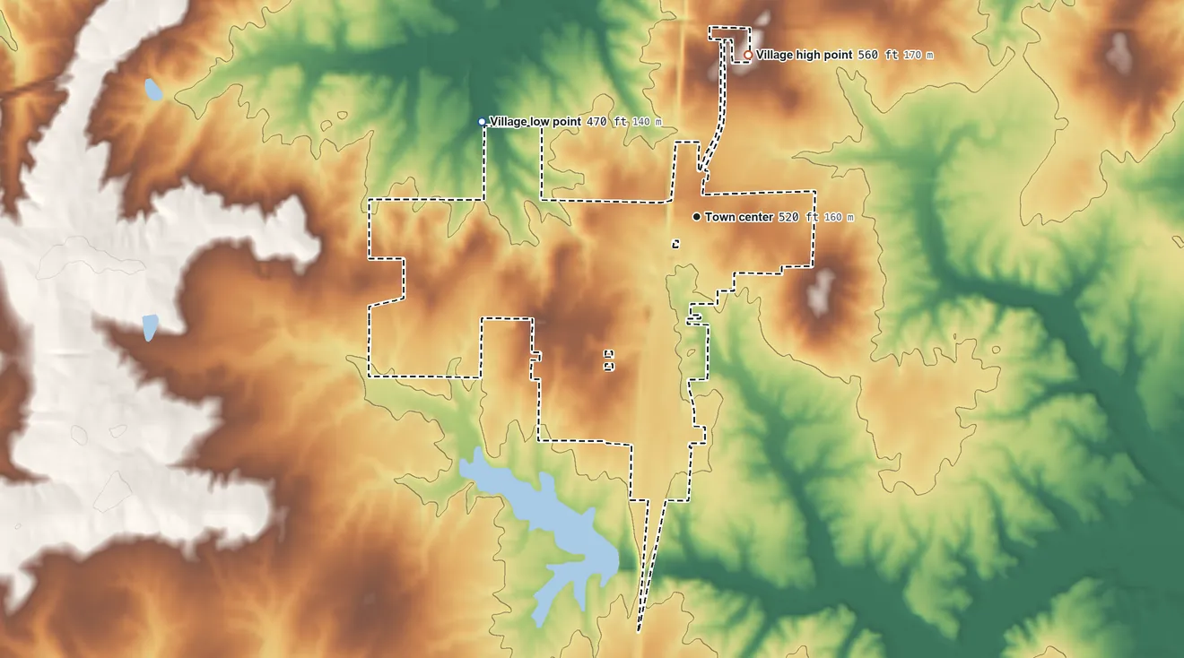 Topographic elevation map of Bluford, Illinois, shaded from 470 ft on the northwest side to 560 ft on the north side