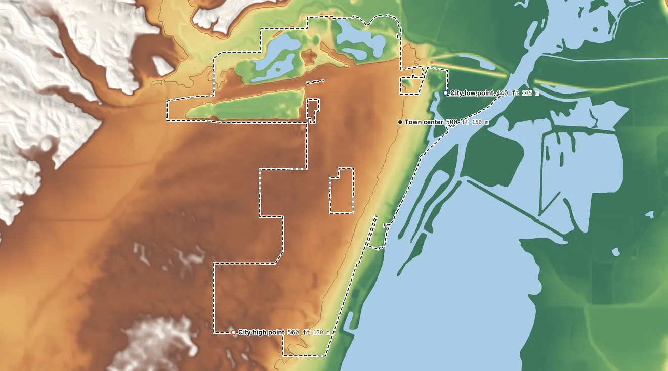 Topographic elevation map of Chillicothe, Illinois, shaded from 440 ft on the northeast side to 560 ft on the southwest side