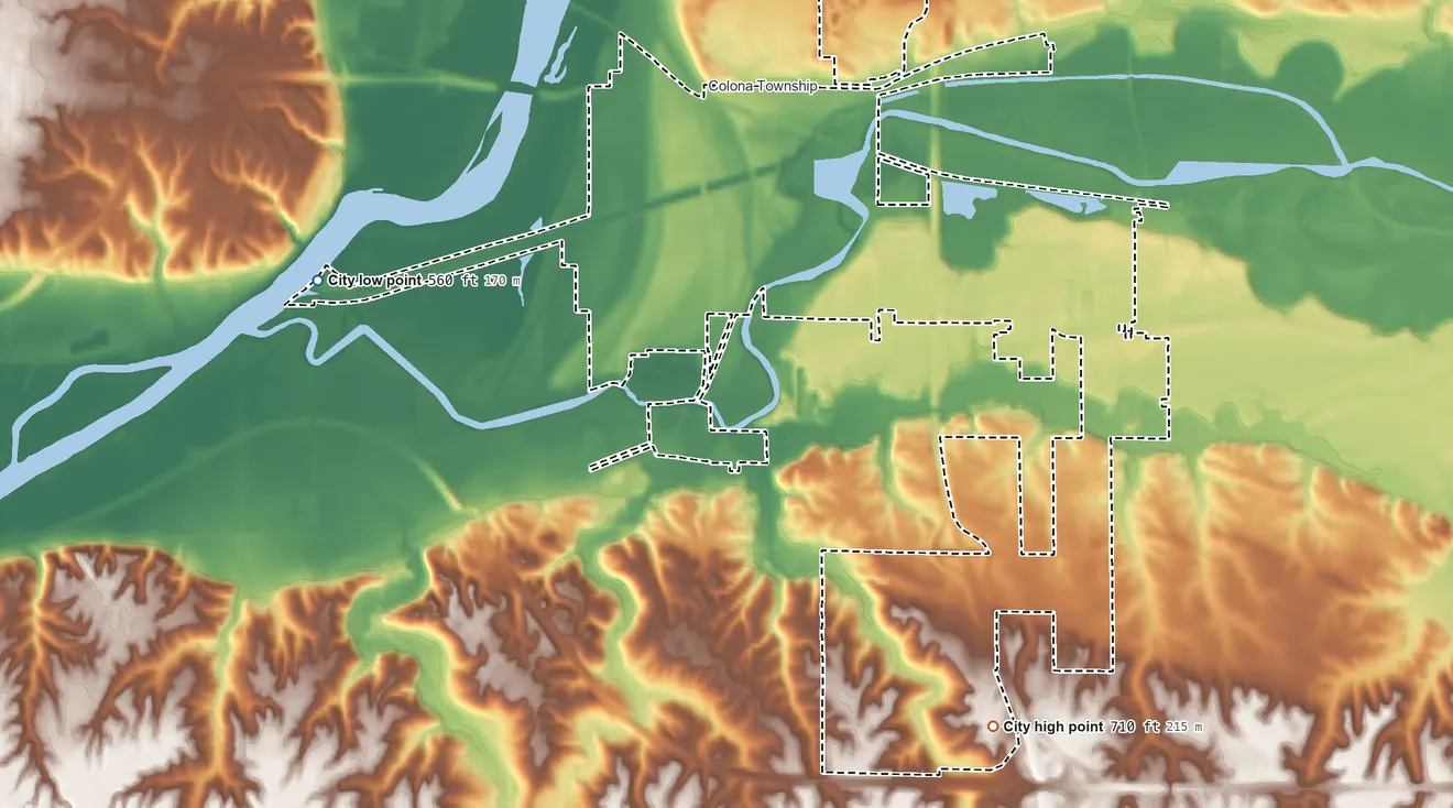 Topographic elevation map of Colona, Illinois, shaded from 560 ft on the west side to 710 ft on the south side