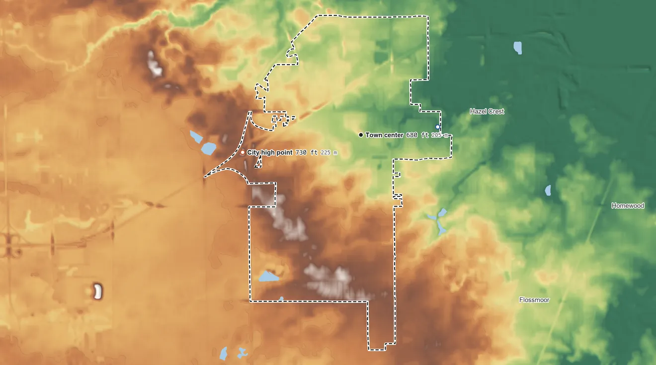 Topographic elevation map of Country Club Hills, Illinois, shaded from 650 ft on the east side to 730 ft on the west side