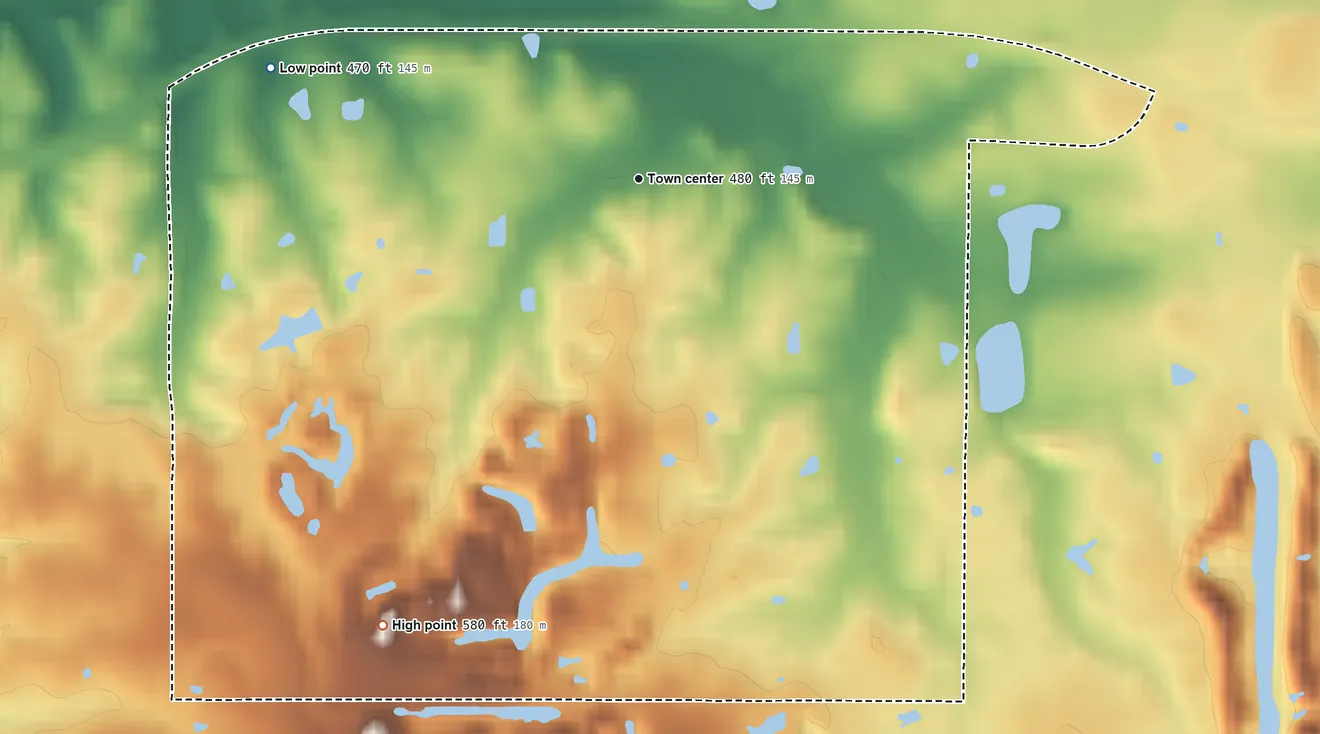 Topographic elevation map of Crab Orchard, Illinois, shaded from 470 ft on the west side to 580 ft on the southwest side