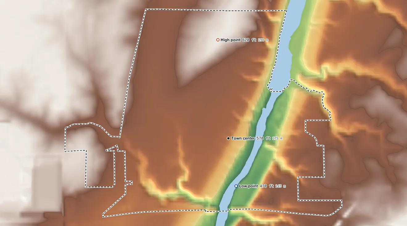 Topographic elevation map of Dayton, Illinois, shaded from 470 ft on the south side to 620 ft on the north side
