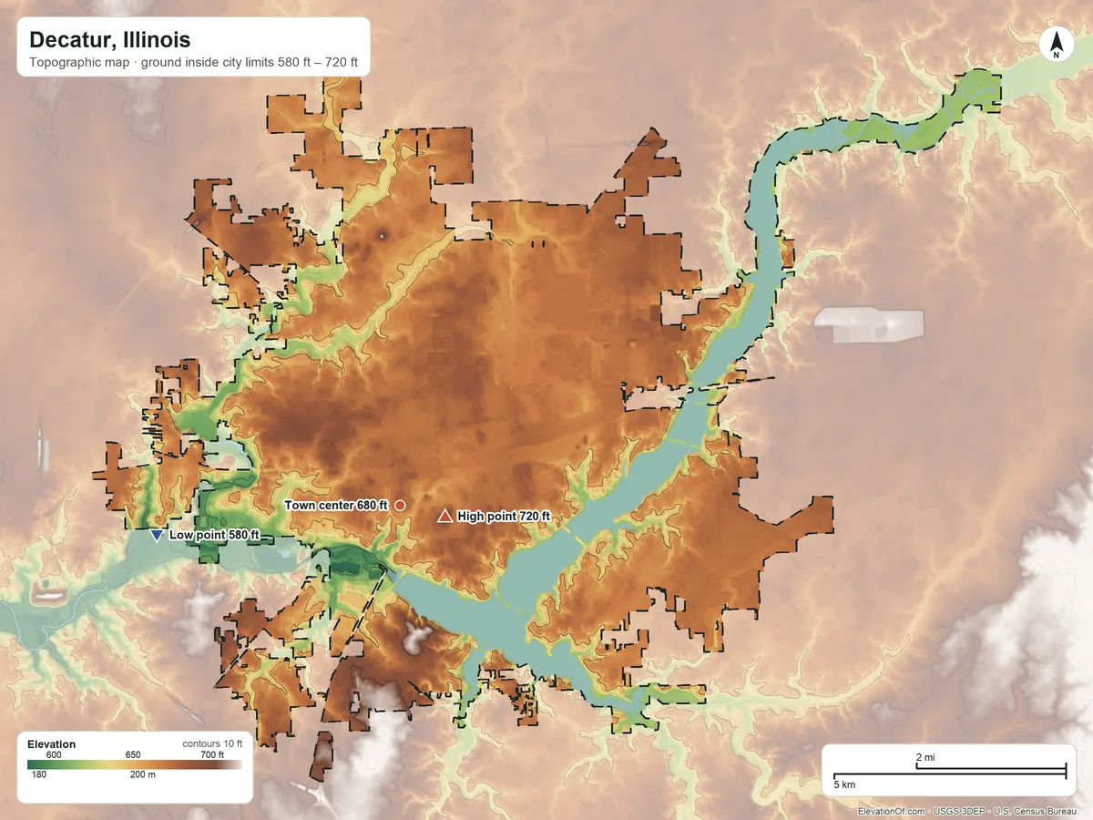 Topographic elevation map of Decatur, Illinois, shaded from 580 ft on the west side to 720 ft near the middle