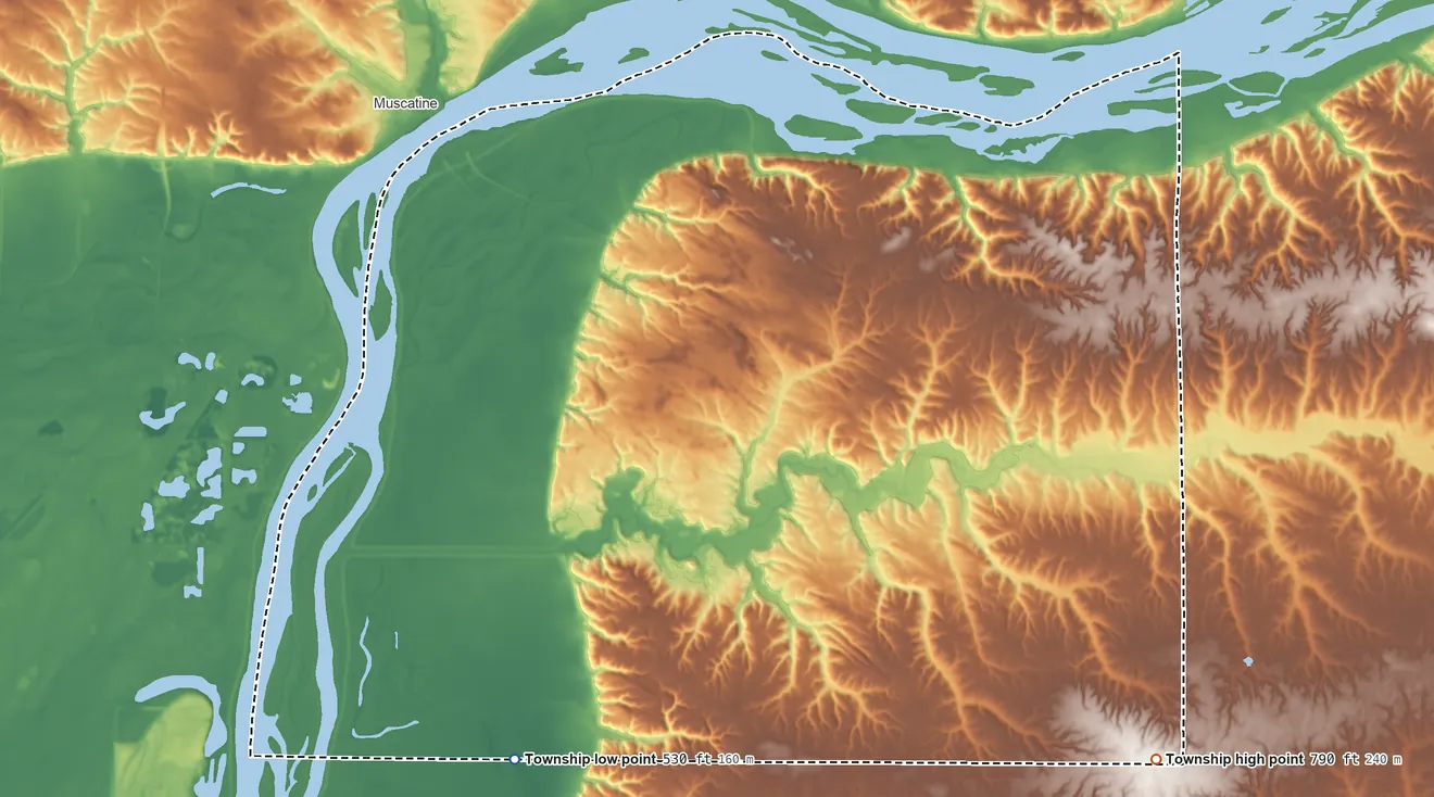 Topographic elevation map of Drury Township, Illinois, shaded from 530 ft on the southwest side to 790 ft on the southeast side