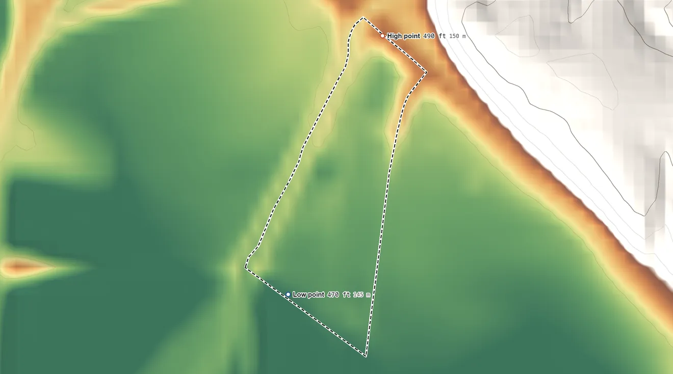 Topographic elevation map of Fall Creek, Illinois, shaded from 470 ft on the southwest side to 490 ft on the north side