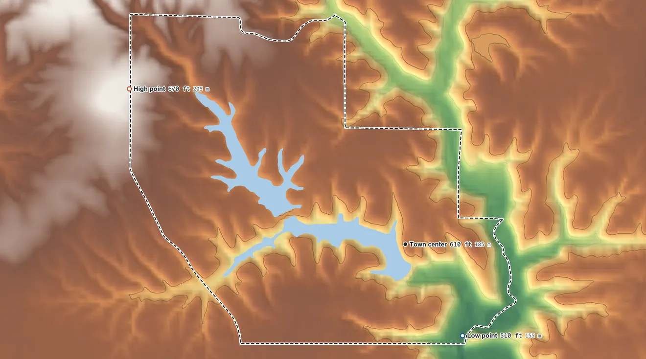 Topographic elevation map of Lake Camelot, Illinois, shaded from 510 ft on the southeast side to 670 ft on the northwest side
