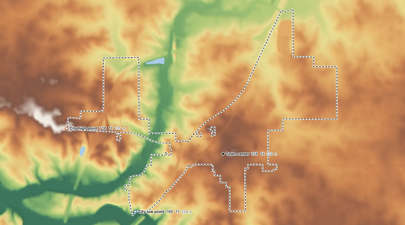Topographic elevation map of Lexington, Illinois, shaded from 700 ft on the southwest side to 770 ft on the west side